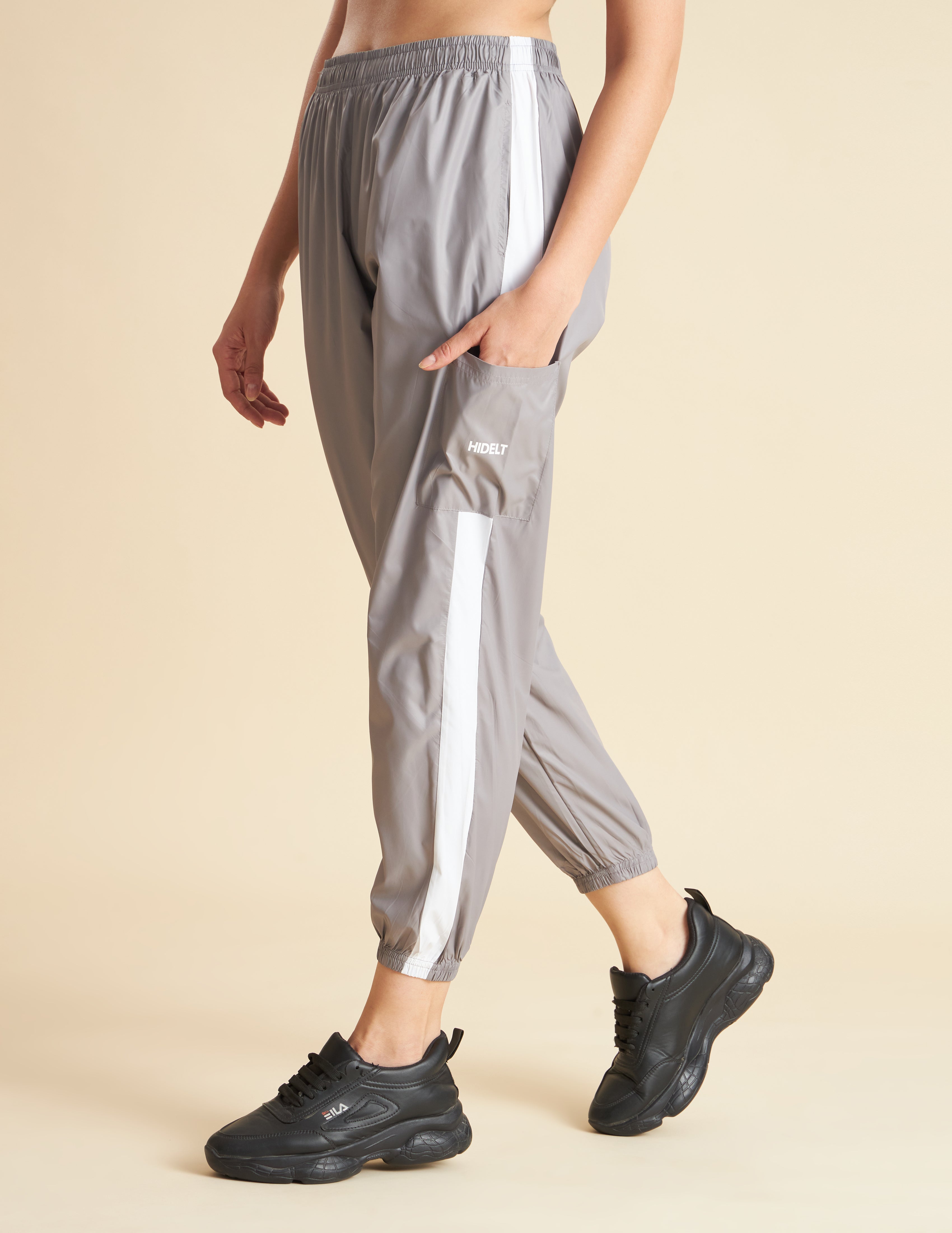 Knitted Ladies Jogger Pants, Occasion : Casual Wear at Rs 300 / Piece in  Pune
