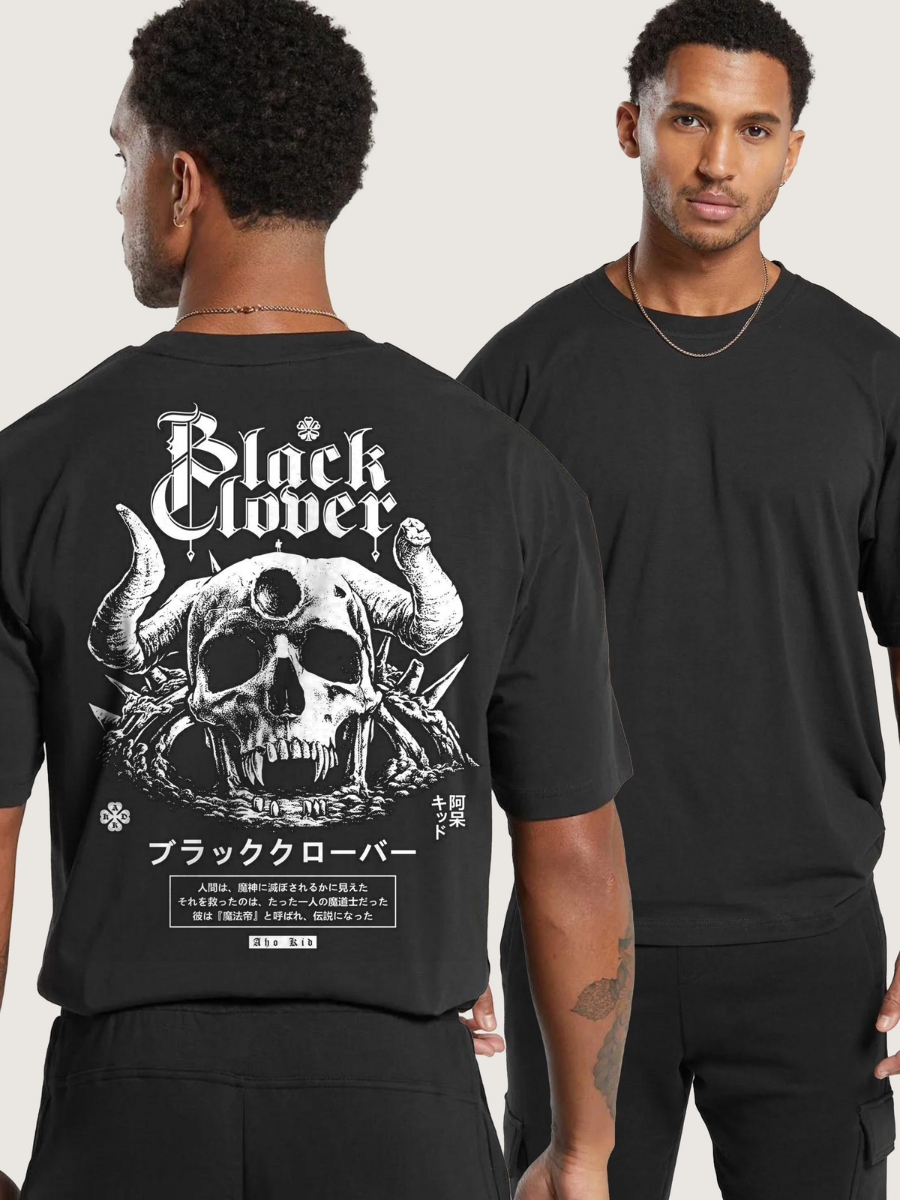 BLACK CLOVER OVERSIZED T-SHIRT